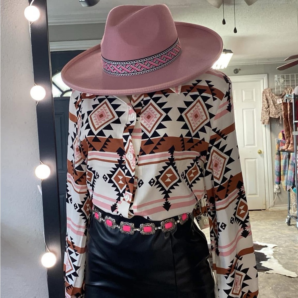Pink Wide-Brim Fedora Hat with Patterned Band
